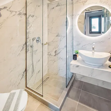 Aktaia Fresh Homestay szállás *