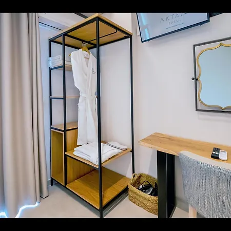 Gazde/Camere de închiriat Aktaia Fresh *